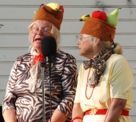"Olga och Helga" Ann-Britt Sfstrm och  Siri Persson